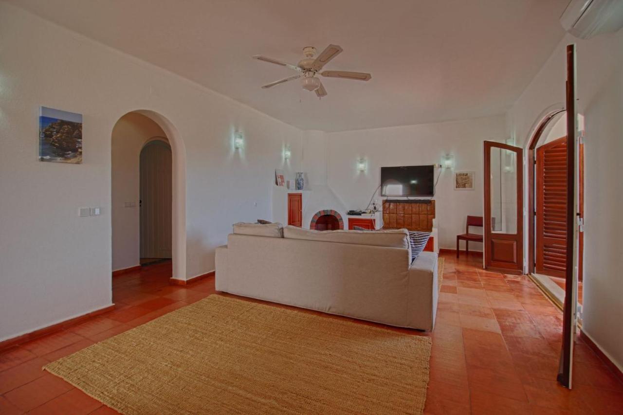 Apartamento Olhos D'Agua Vistabella Olhos de Agua  Buitenkant foto